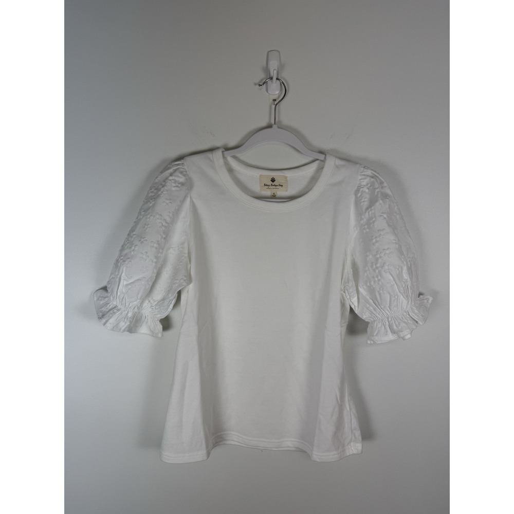 NWOT Betseys Boutique Shop Luna Bloom White Ruffled Puff Sleeve Elegant Blouse S